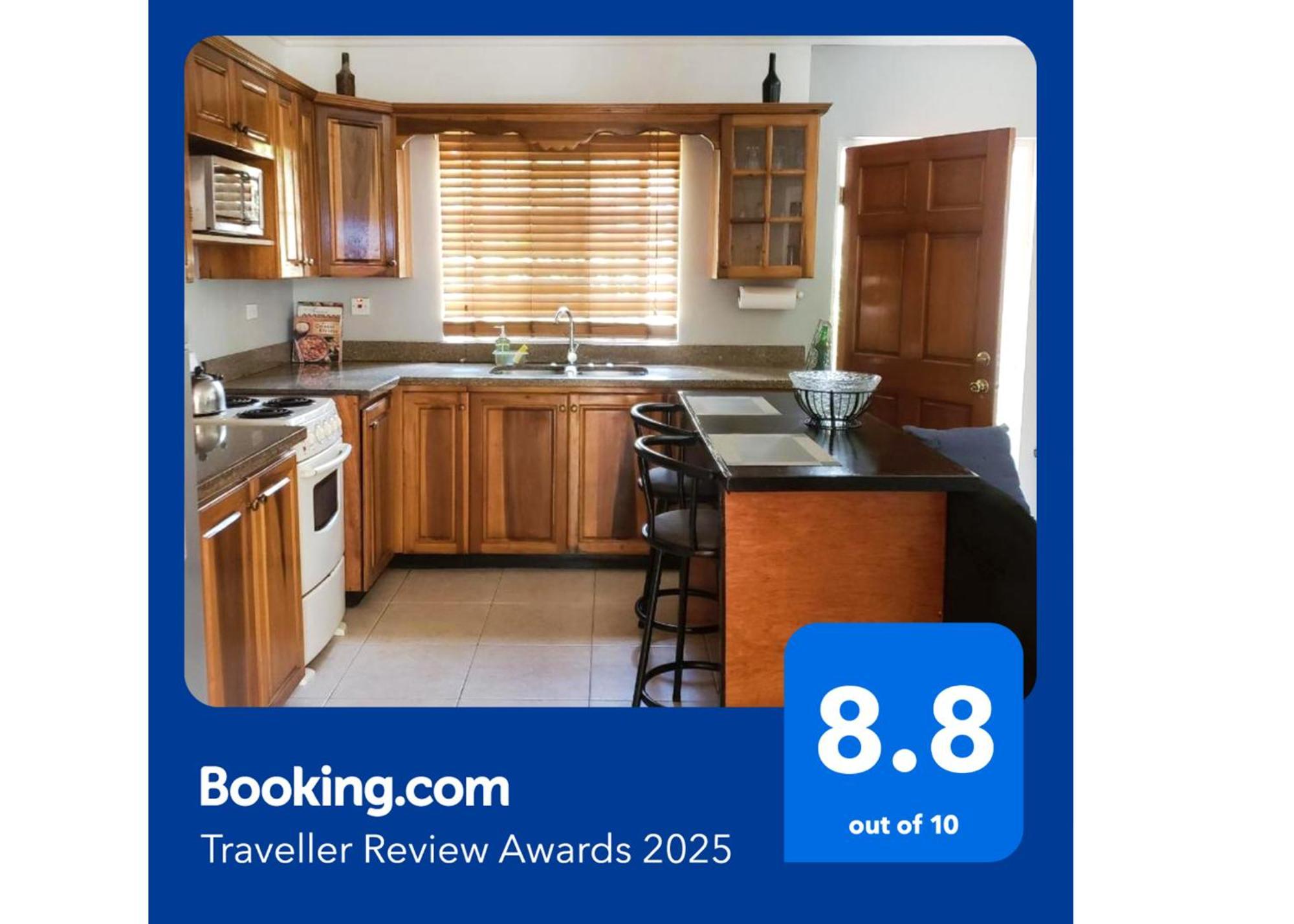 Comfortable & Secure Chateau Appartamento Kingston